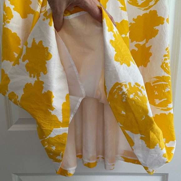 Talbots Yellow Floral Rose Print Dress Jacquard Pleated 100% Cotton Size 14WP - Picture 9 of 16